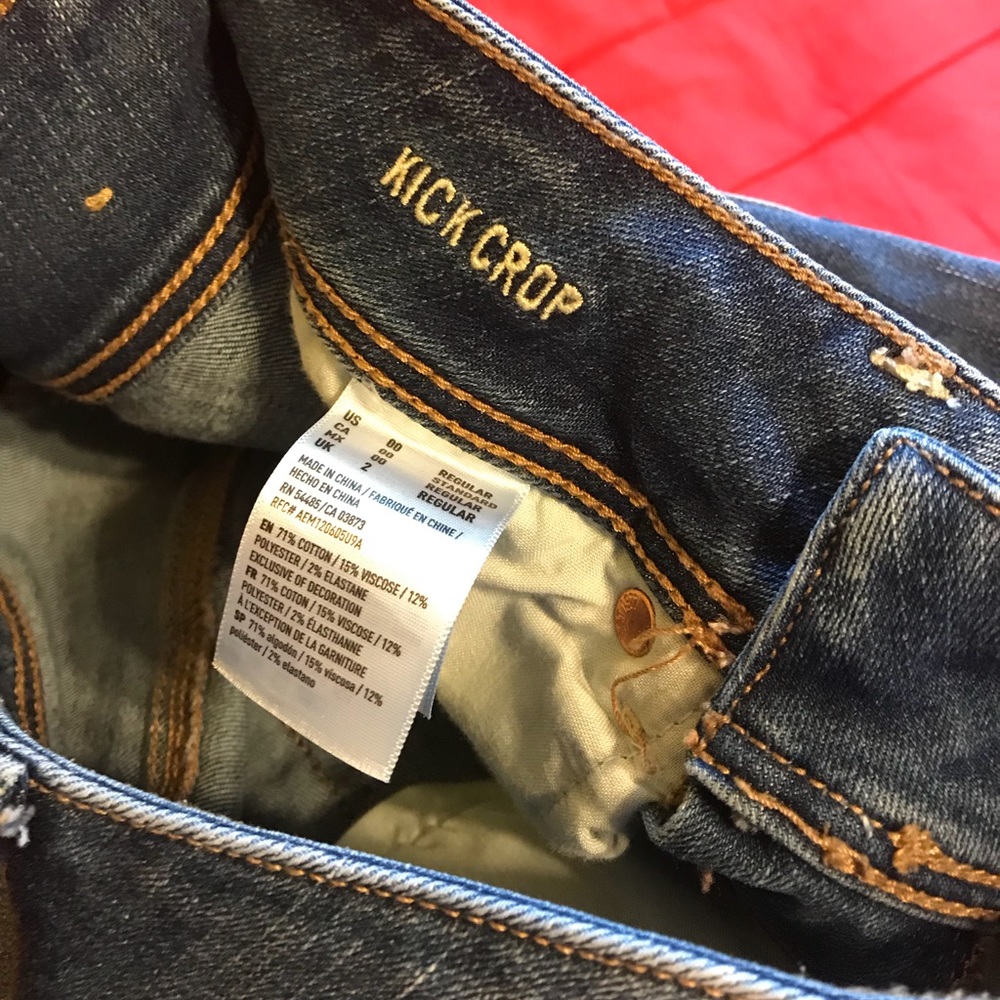 AMERICAN EAGLE OUTFITTERS Kick Crop Jeans - Picture 4 of 4